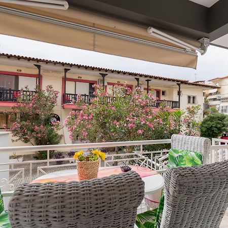Family Inn Apartments&Suites Neos Marmaras Luaran gambar