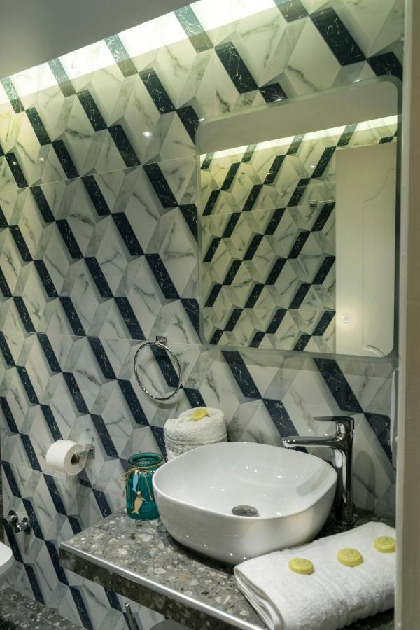 Family Inn Apartments&Suites Neos Marmaras Luaran gambar