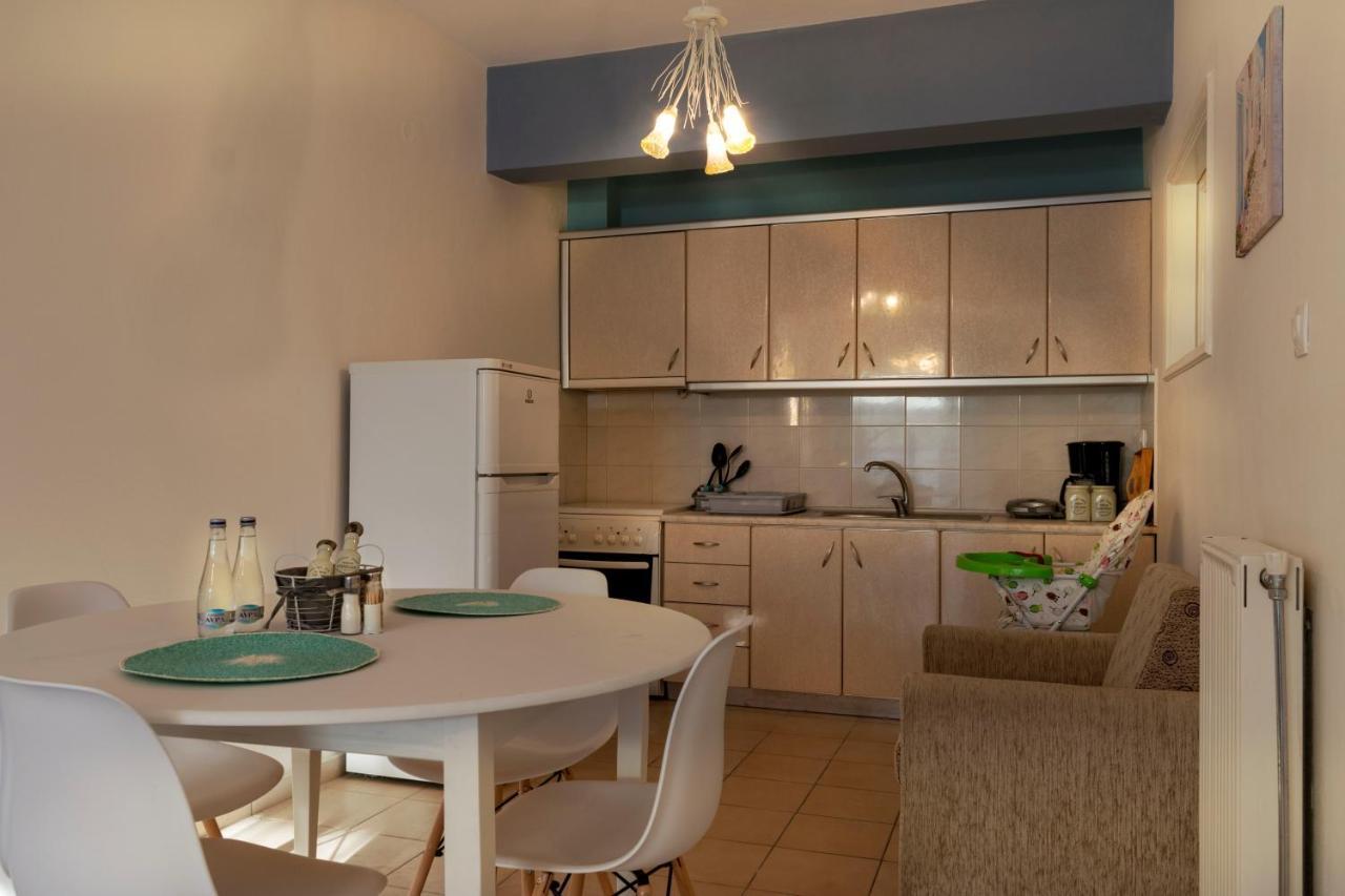 Family Inn Apartments&Suites Neos Marmaras Luaran gambar