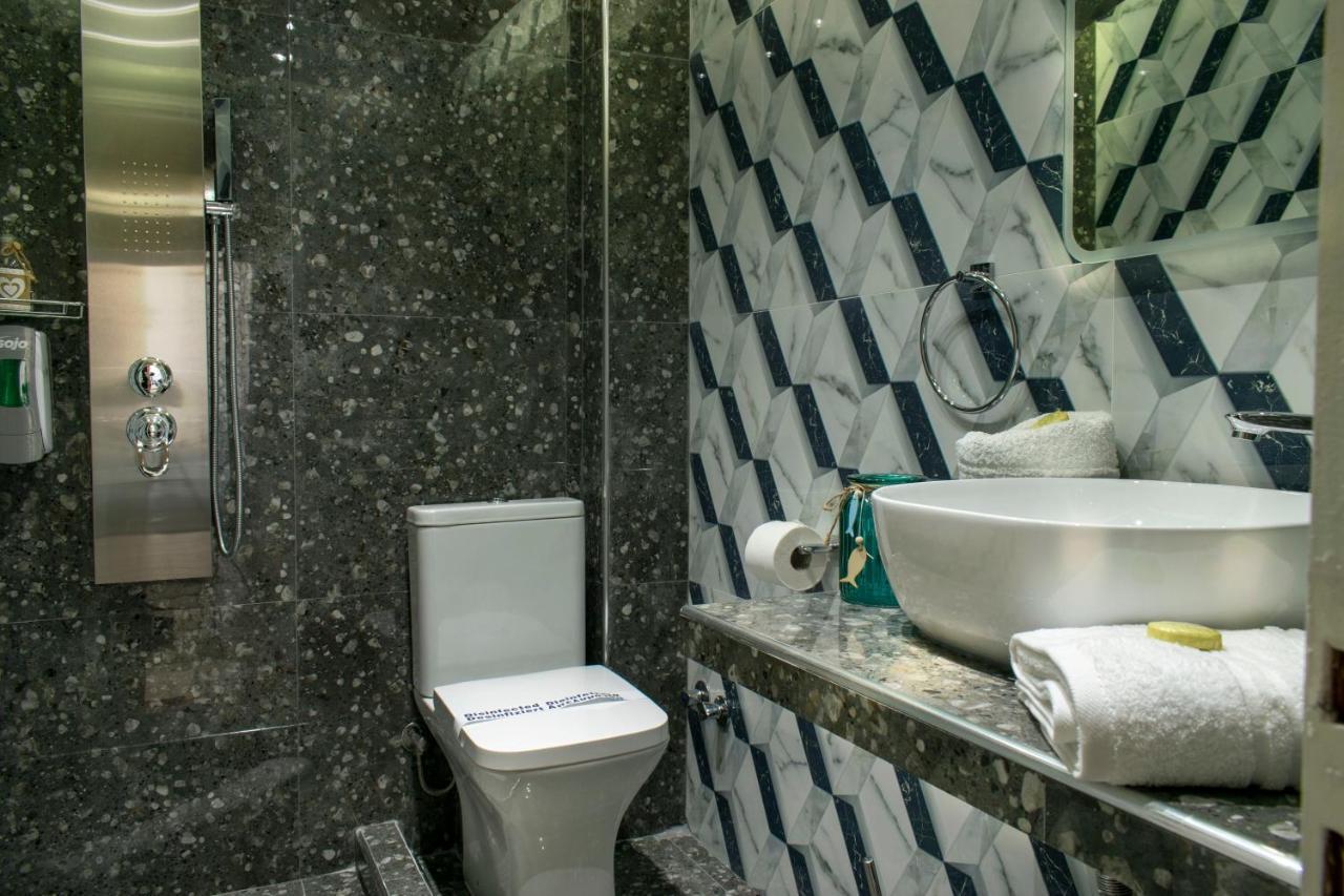 Family Inn Apartments&Suites Neos Marmaras Luaran gambar