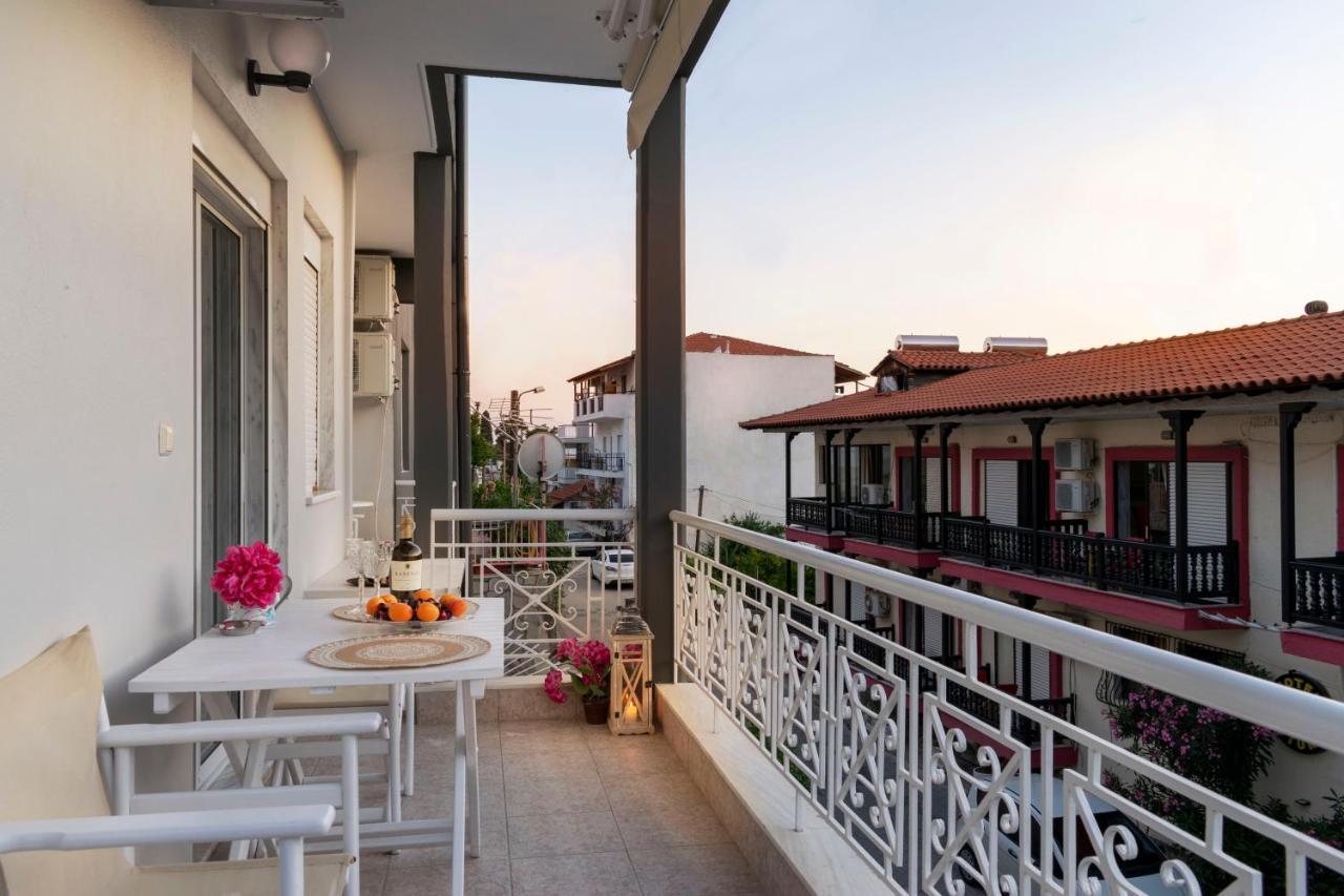 Family Inn Apartments&Suites Neos Marmaras Luaran gambar