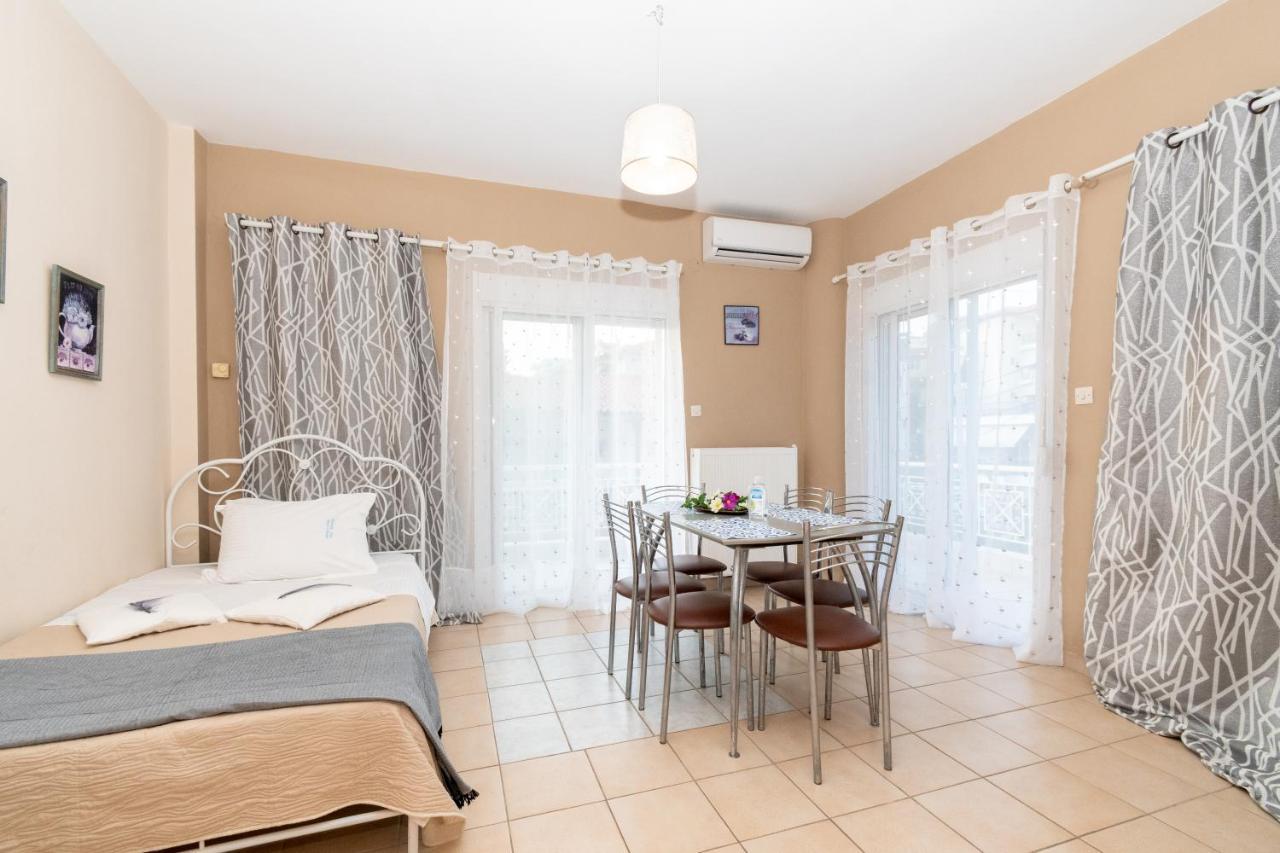 Family Inn Apartments&Suites Neos Marmaras Luaran gambar