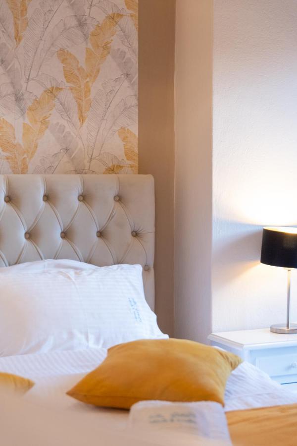 Family Inn Apartments&Suites Neos Marmaras Luaran gambar
