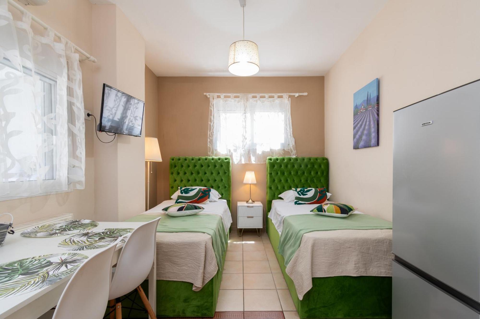 Family Inn Apartments&Suites Neos Marmaras Luaran gambar