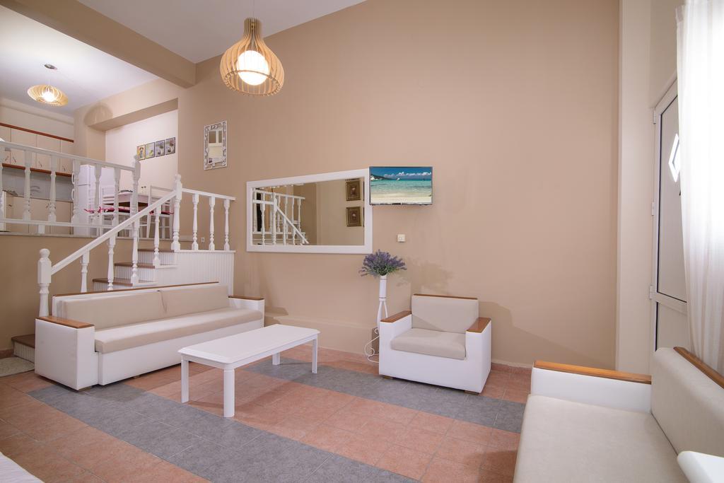Family Inn Apartments&Suites Neos Marmaras Luaran gambar